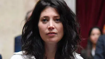 A4X4RFJ34VCPBNYFD7VSCY55UM