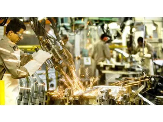 la-actividad-economica-subio-un-49-julio-segun-indec