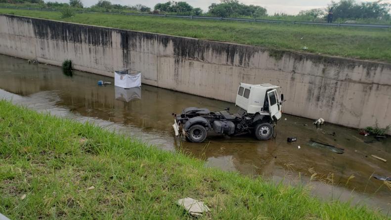 camion accidente muerte avenida circunvalacion