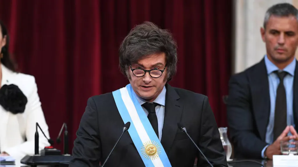 F47IXAOLYZAWPAGXEQ7B6GVCPE