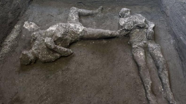 Pompeya cuerpos hallazgo