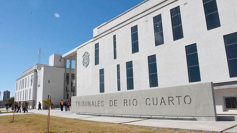 sentencia-profesor-abuso-sexual-infantil-ucacha-2