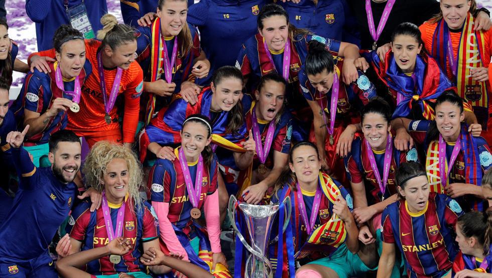 multimedia.normal.a3f540eabb05aab8.62617263656c6f6e612063616d70656f6e61732066656d656e696e6f206368615f6e6f726d616c2e6a7067