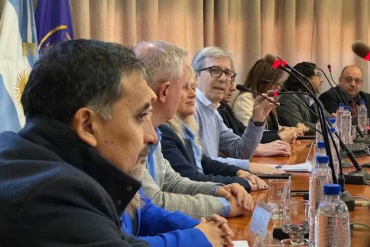 Foto-archivo-UNC-750x500-optimized