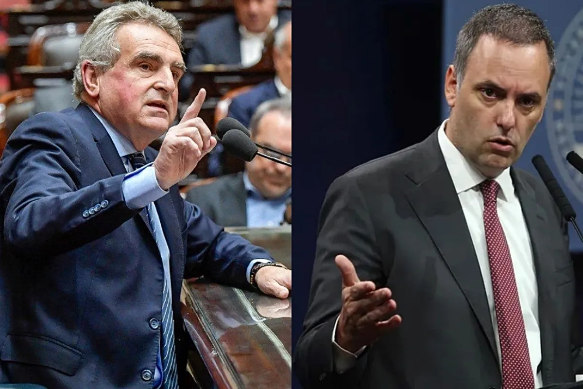 Agustin-Rossi-vs-Manuel-Adorni