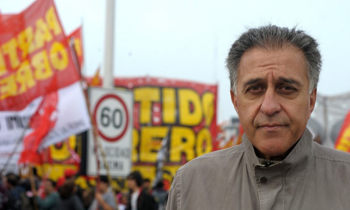 NÉSTOR PITRÓLA