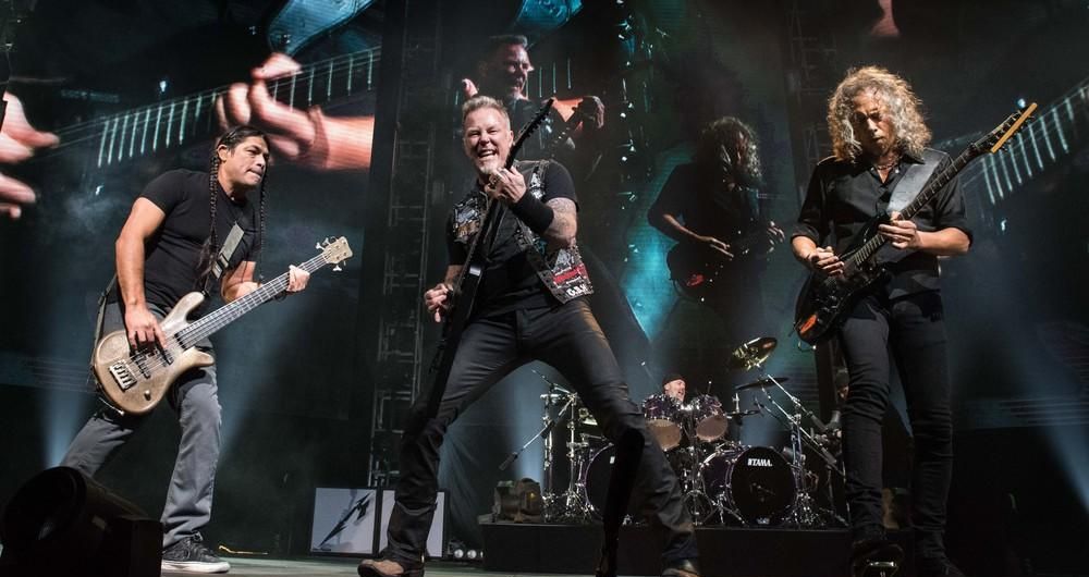 metallica-bei-einer-show-in-hong-kong-1-1000x530