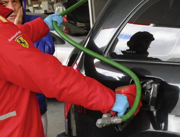 COMBUSTIBLES