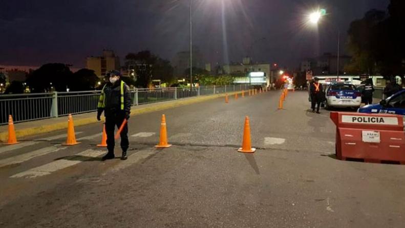 cierran-puentes-cordoba-restricciones-coronavirus