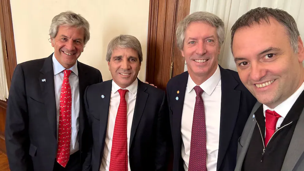 RK44K4HIXRGLPDAG2W5LPPENJE