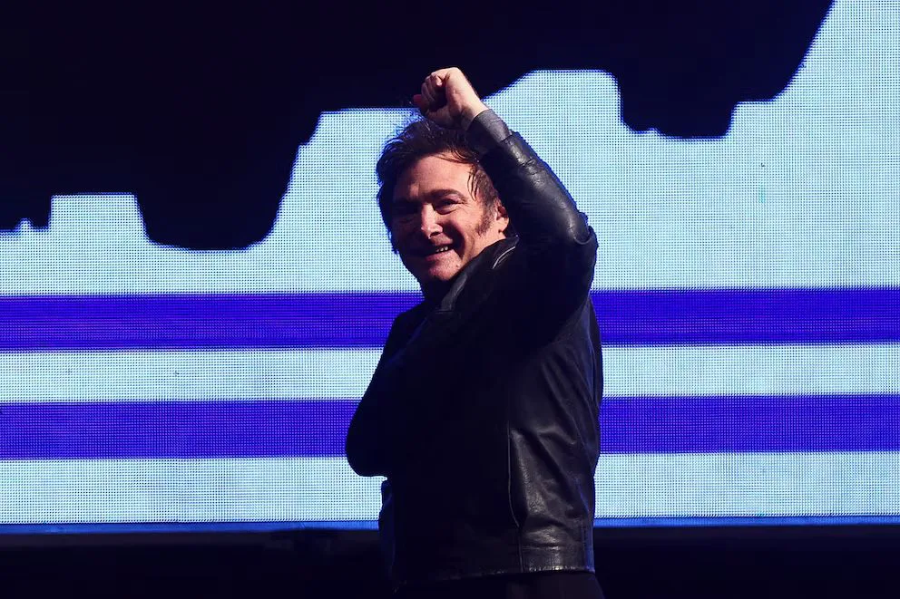 HSQIKP4AT6X2GBHEHQ25ISNY24