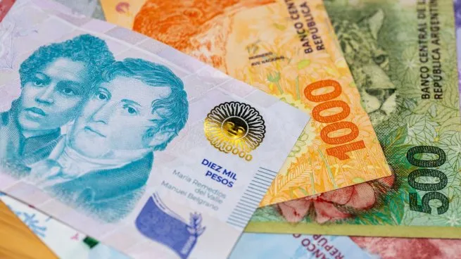 pesos-salarios-paritarias-inflacion