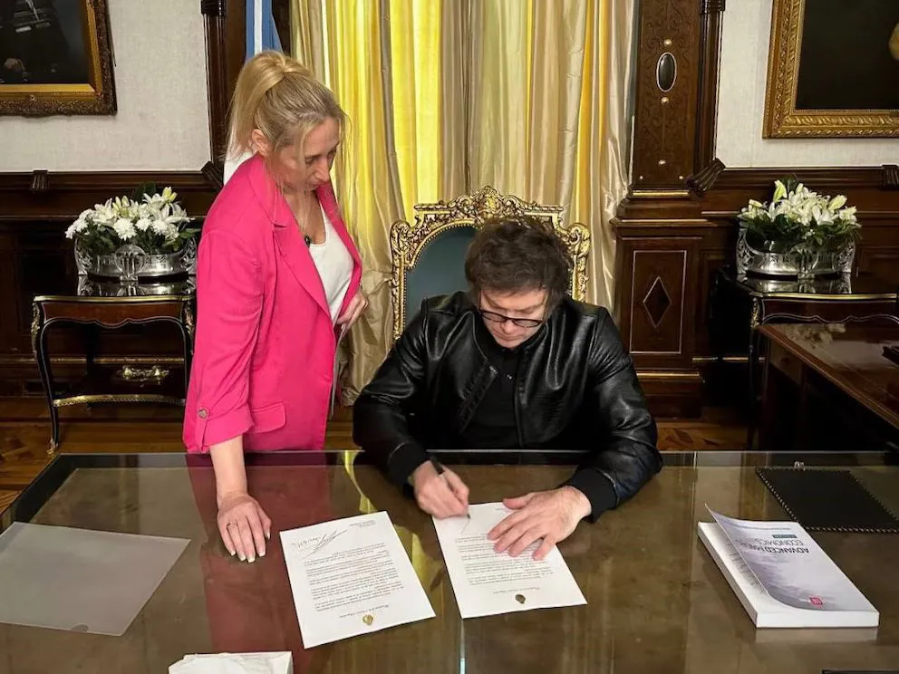 X2ACSVF7NVAV5DSPQQQBENEQ7Y