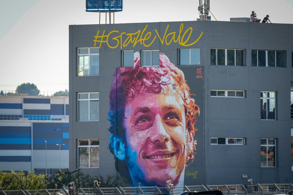46-valentino-rossi_dsc9133.gallery_full_top_fullscreen