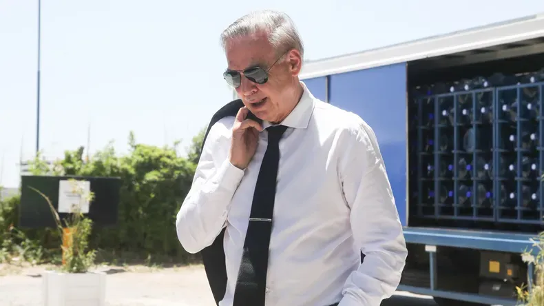 miguel-angel-pichetto-fotor-20240430144920png