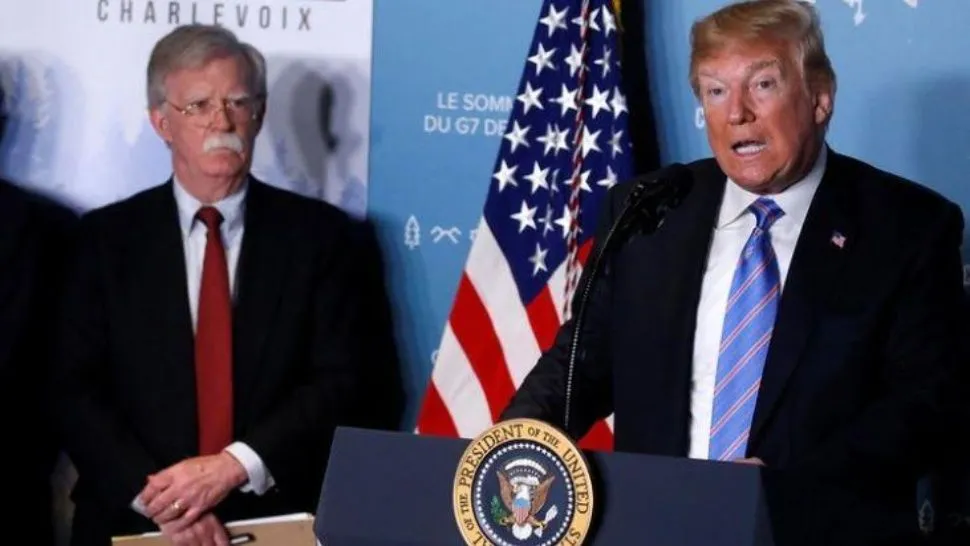 trump_y_bolton_c