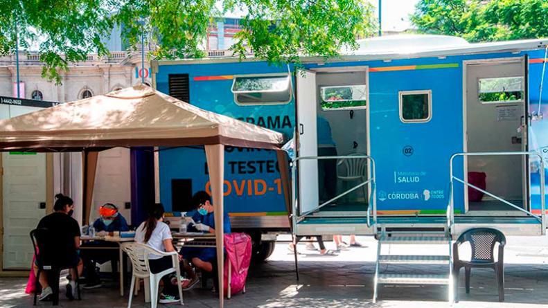 coronavirus-cordoba-hisopados-testeos-vacuna