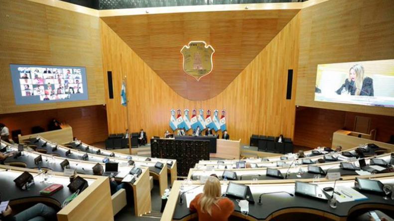 Legislatura-Córdoba-vacunas-coronavirus