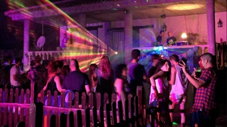 fiestas-clandestinas-clausuradas-cordoba