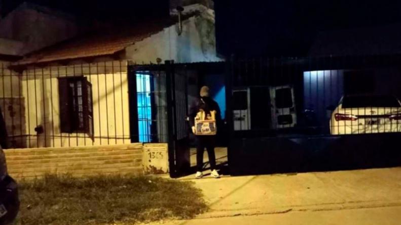 policia-san-luis-violaba-hija-grababa-celular