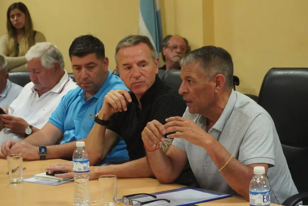 AT7TNHWEBVB6DG6FHI7F4TPQHU