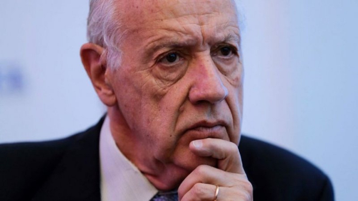 ROBERTO LAVAGNA