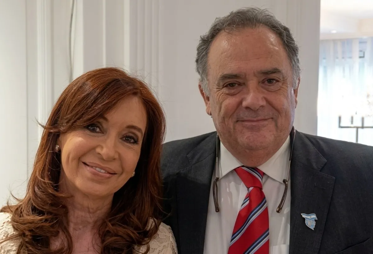 Eduardo-Valdes-Cristina-Kirchner-300726
