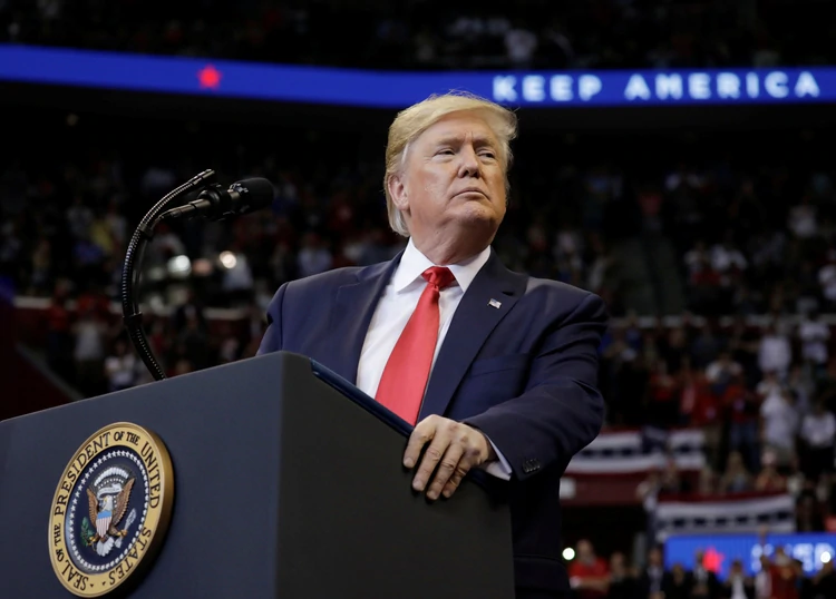 DONALD TRUMP
