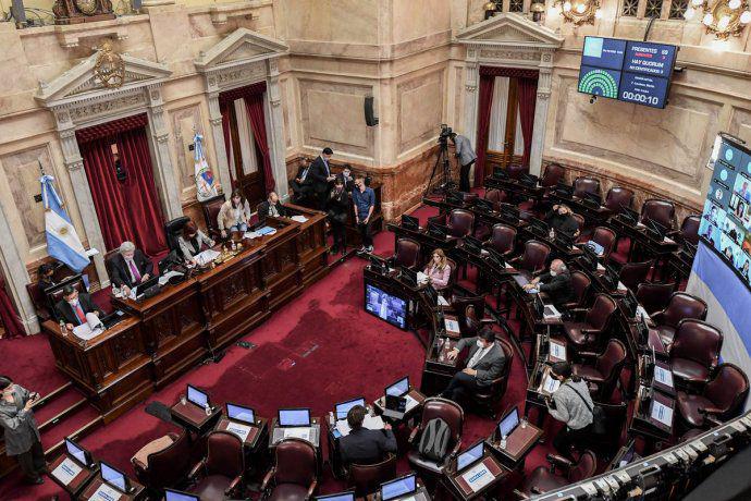 el-primer-presupuesto-del-gobierno-alberto-fernandez-cosecho-139-votos-favor-90-abstenciones-juntos-el-cambio-y-15-votos-contra-casi-20-horas-debate-la-camara-baja