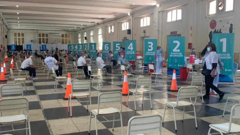 docentes-vacunacion-cordoba-capital-coronavirus