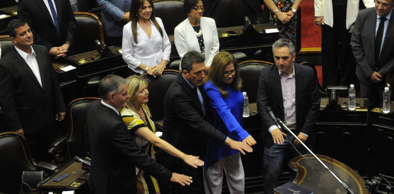 la-jura-de-los-diputados___Qese7Xnb_1256x620__1
