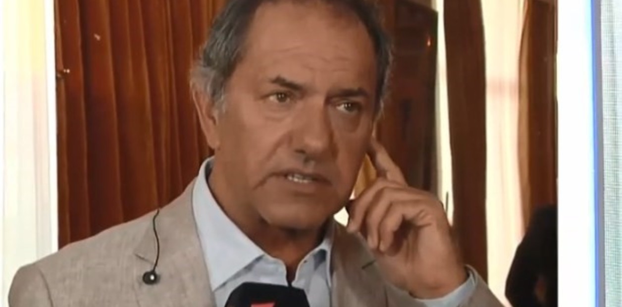 Daniel Scioli reapareció en público pero no quiso hablar ...