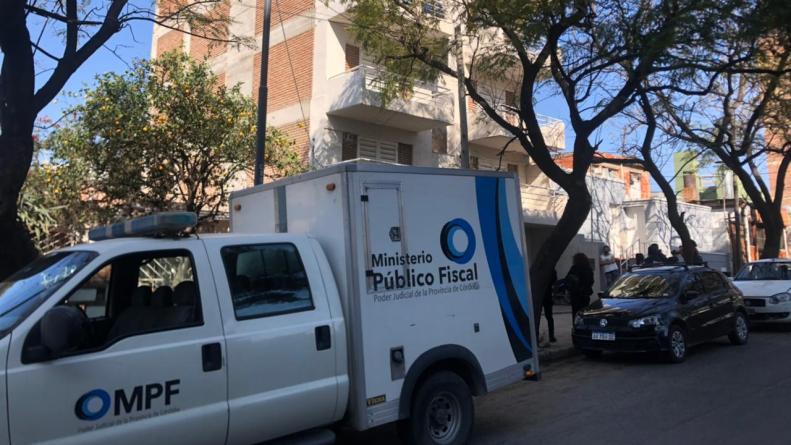 edificio muerte pintor