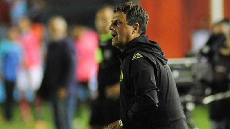 hoyos-nuevo-entrenador-talleres