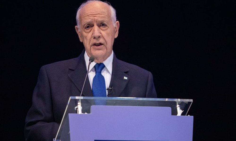ROBERTO LAVAGNA