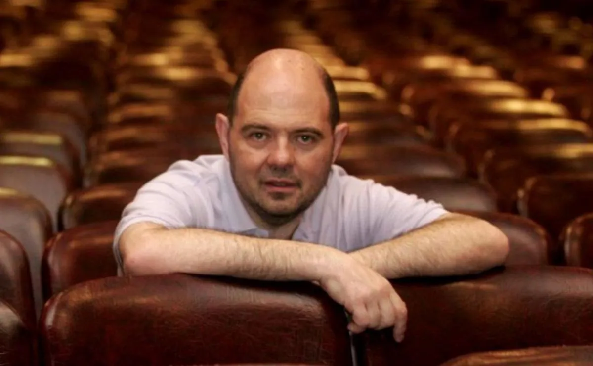 f32cbaba-7000-4794-8d66-e7a939713a3d