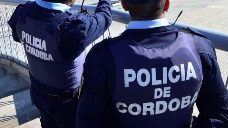mujer policia cordoba
