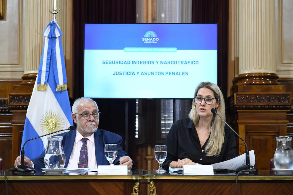 XUNEJWIDBNH2XMBSDW4QCTYT4U