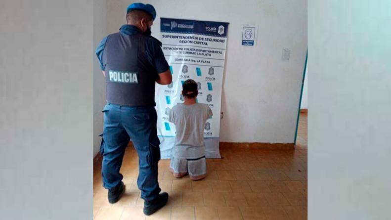 robo-la-plata-detenido-brazos-piernas